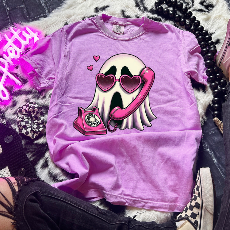 Scream Ghost Comfort Colors Graphic Tee