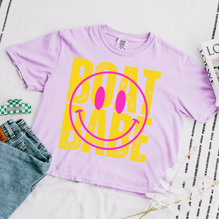 Boat Babe Smiley Cropped Comfort Colors Graphic Tee