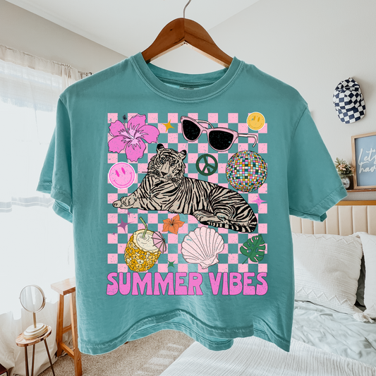 Summer Vibes Leopard Cropped Comfort Colors Graphic Tee