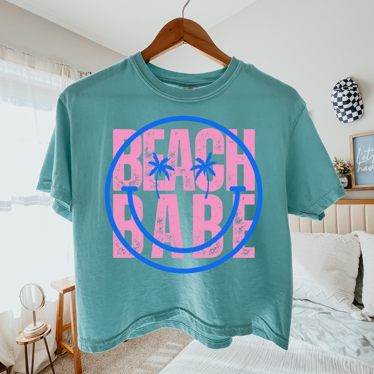 Beach Babe Smiley Cropped Comfort Colors Graphic Tee