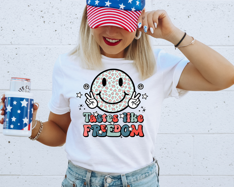 Smiley and Freedom 4th Of July Patriotic Graphic Tee