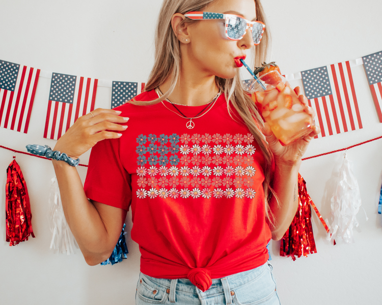 Floral Flag Skate 4th Of July Patriotic Graphic Tee