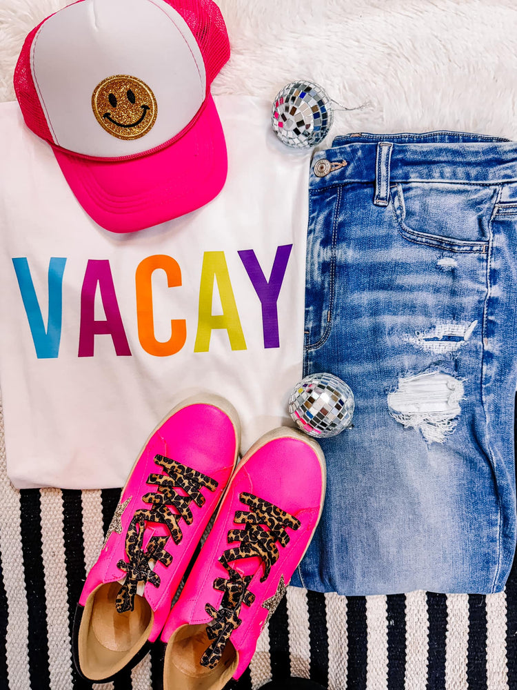 Vacay Summer Graphic Tee