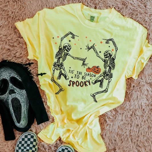 Tis The Season To Be Spooky Comfort Colors Graphic Tee